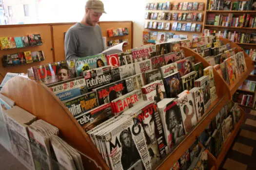 How to save money on magazine subscriptions. 